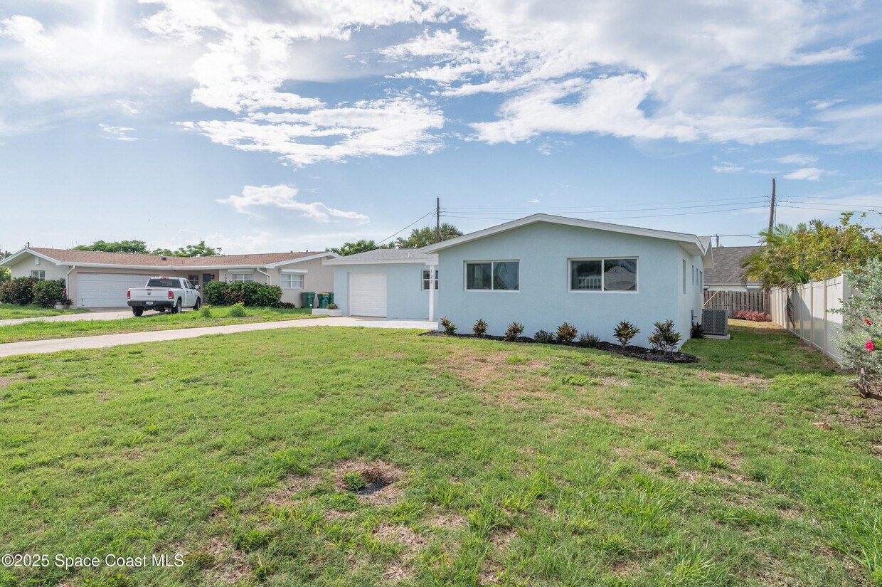 Foto principal - 122 Poinsetta St