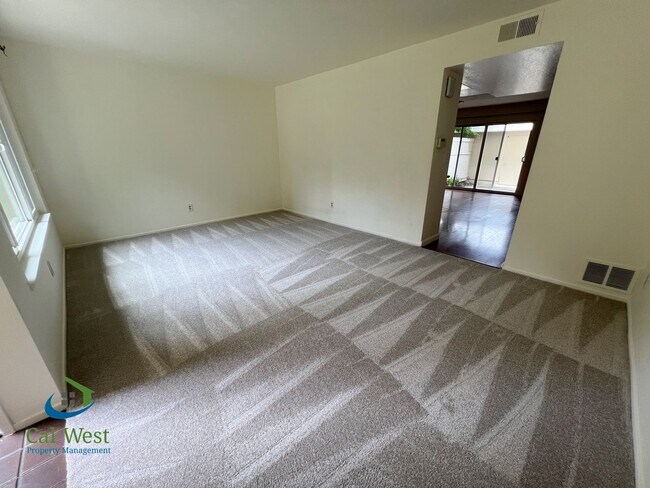 Foto del edificio - $4095-2 Bd/2.5 Ba Town home in Sunnyvale/Sunset Oaks Community