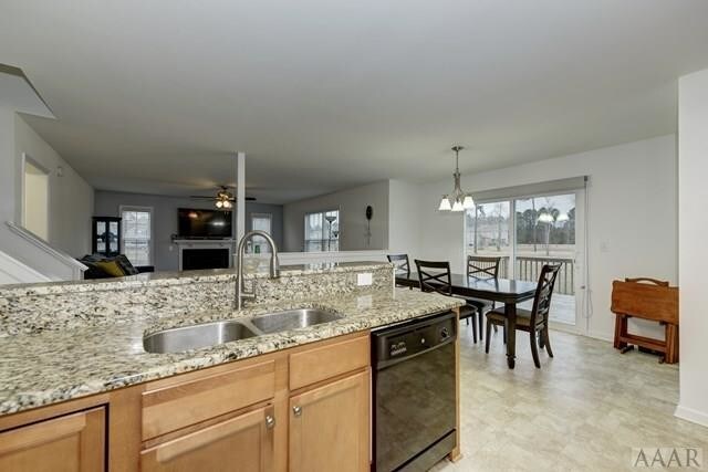 Foto del edificio - 402 Kingswood Blvd
