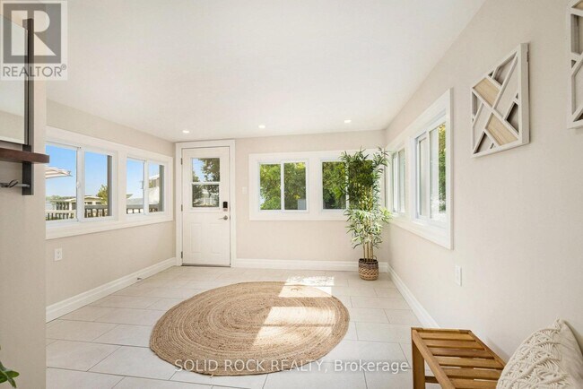 Photo du bâtiment - 1637 County Rd 2