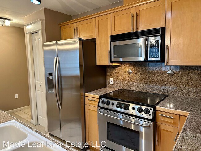 Foto del edificio - 1 br, 1 bath House - 326 Queen Anne Ave N,...