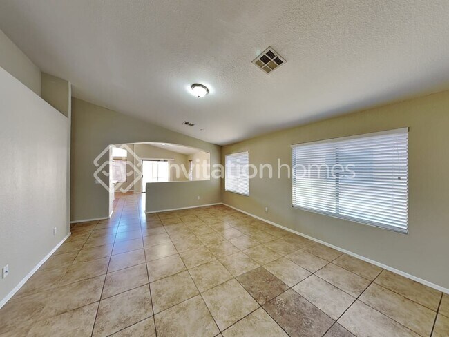 Foto del edificio - 866 E Mohave Ln