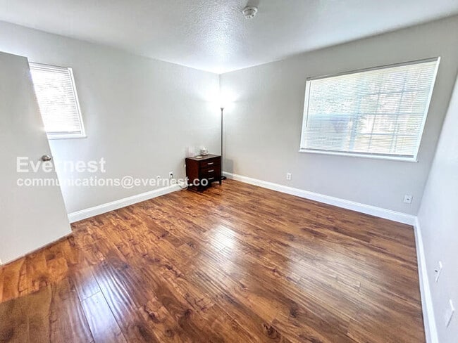 Foto del edificio - 13200 E Jewell Ave