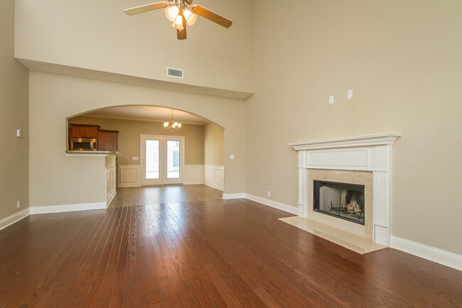 Foto del edificio - 5232 Seward Crossing Blvd