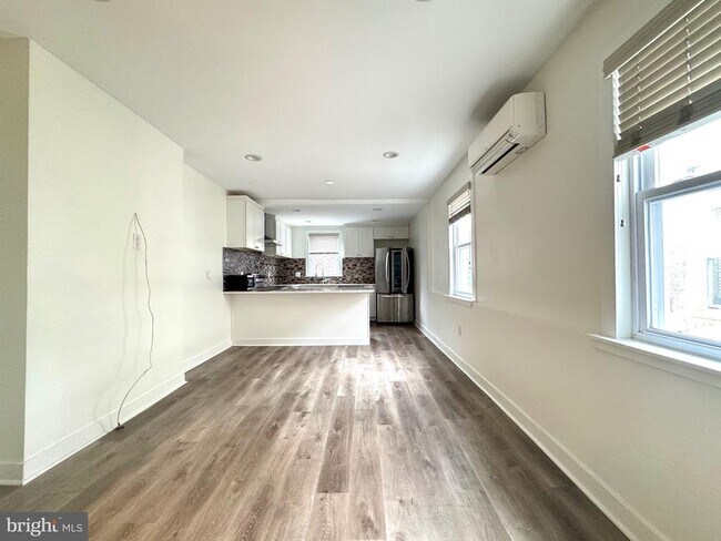 Foto del edificio - 2226 Fairmount Ave