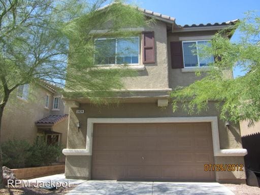 Primary Photo - 3824 Hollycroft Dr
