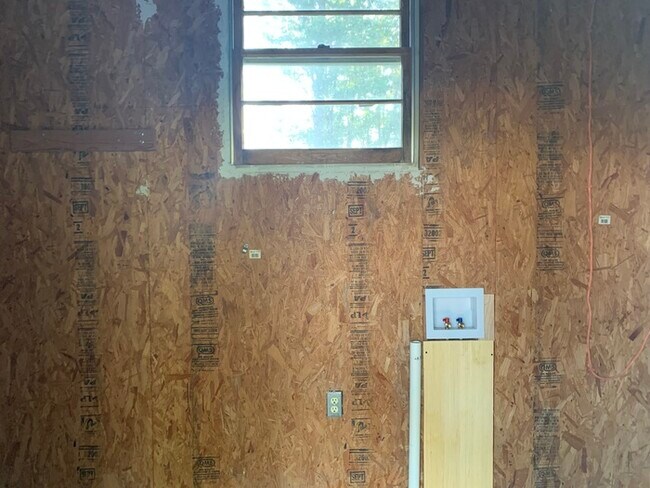 Building Photo - Rental property