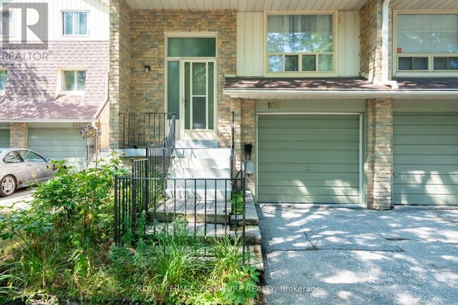 Building Photo - 371-371 Orton Park Rd