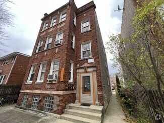 Building Photo - 6426 N Troy St