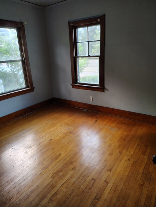 Foto del edificio - 1121 E Ash St