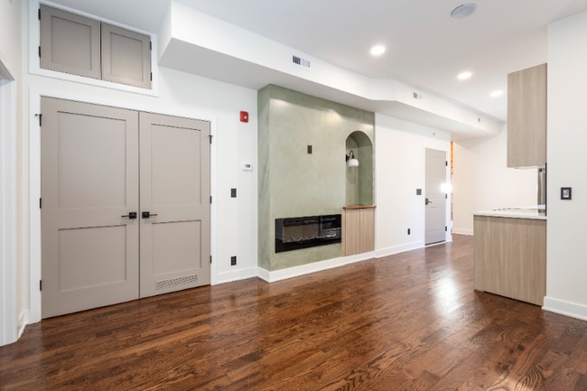 Photo - 1613 N 33rd St Apartment