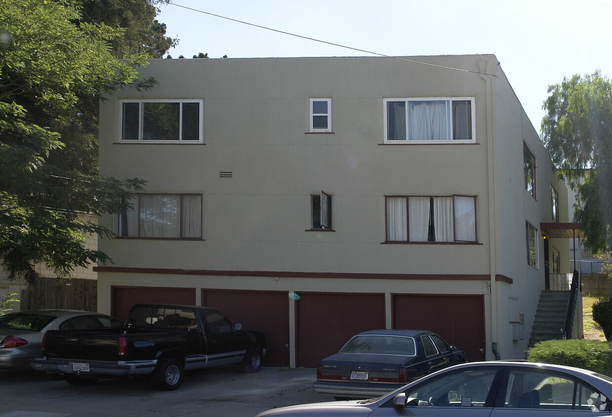Primary Photo - 2808-2814 25th Ave