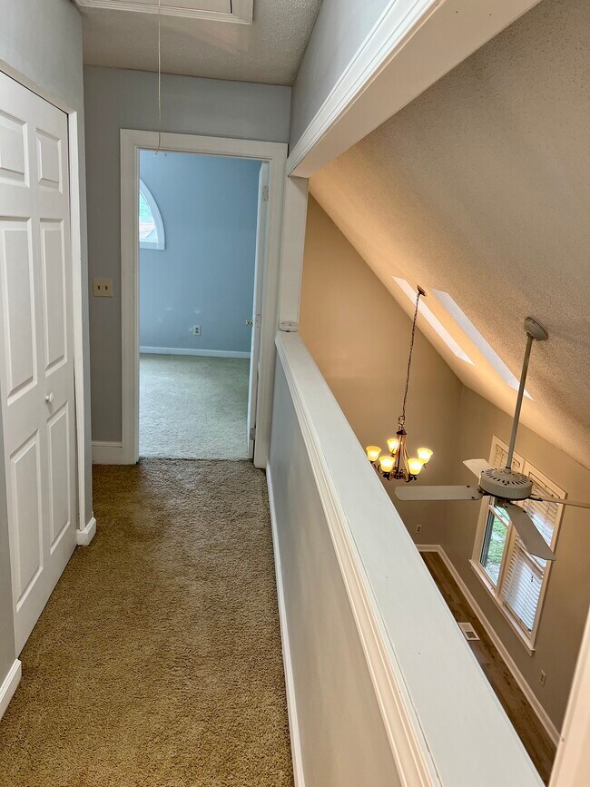 Upstairs hallway - 1820 Anthony Dr