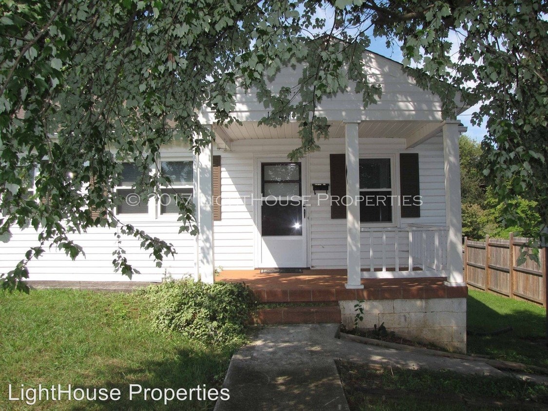 1624 McKinney Ave, Lynchburg, VA 24502 Condo for Rent in Lynchburg