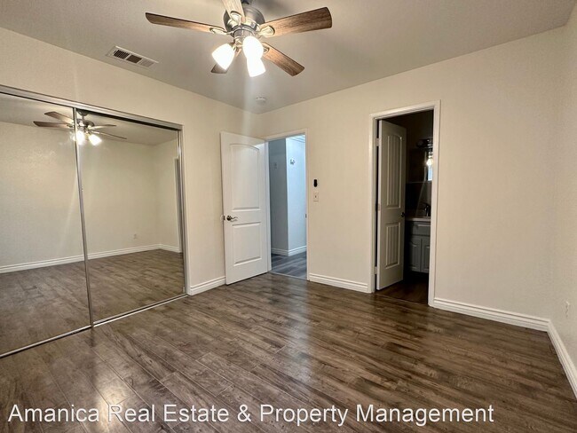 Building Photo - 4 br, 2 bath House - 24746 Starcrest Dr.