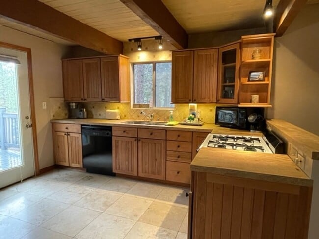 Foto del edificio - 42447 Balboa Ln
