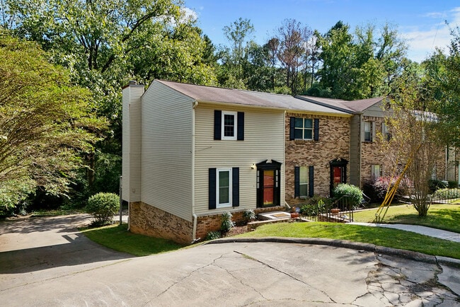 Foto del edificio - 4601 Little River Rd