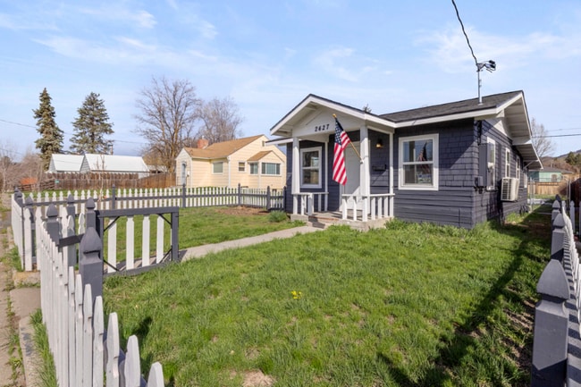 Building Photo - 2427 Garden Ave