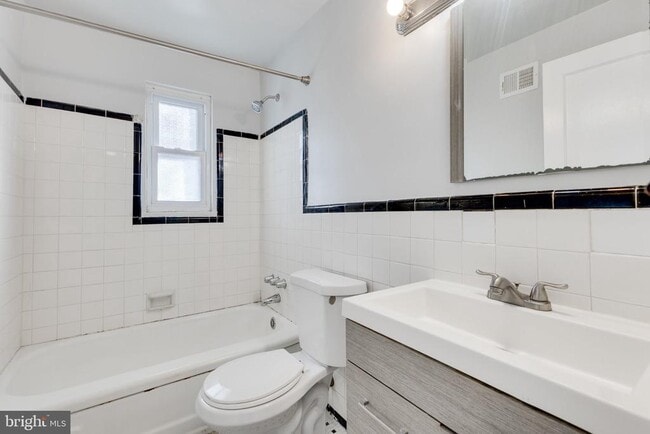 Foto del edificio - 508 Brandywine St SE