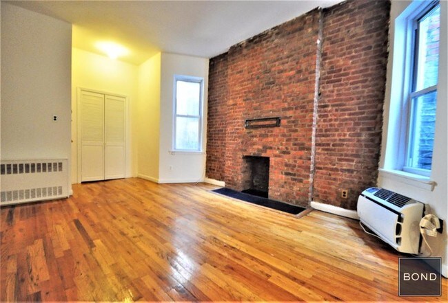 Foto del edificio - 346 E 87th St