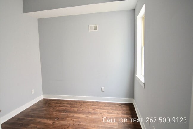 Building Photo - 1415 N Franklin St