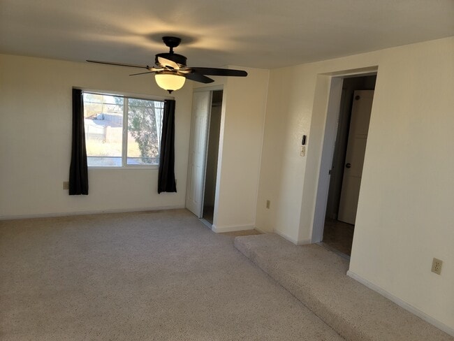 Building Photo - 36840 Camarillo Ave