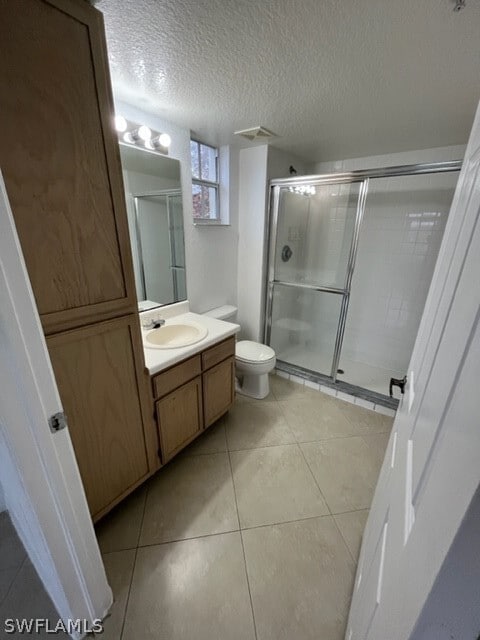 One of the 2 bathrooms - 4690 Saint Croix Ln