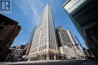 Building Photo - 210 Victoria St