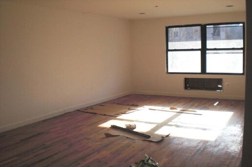Building Photo - 119 Hart Street