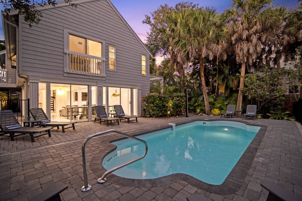 Foto principal - 4845 Ocean Blvd
