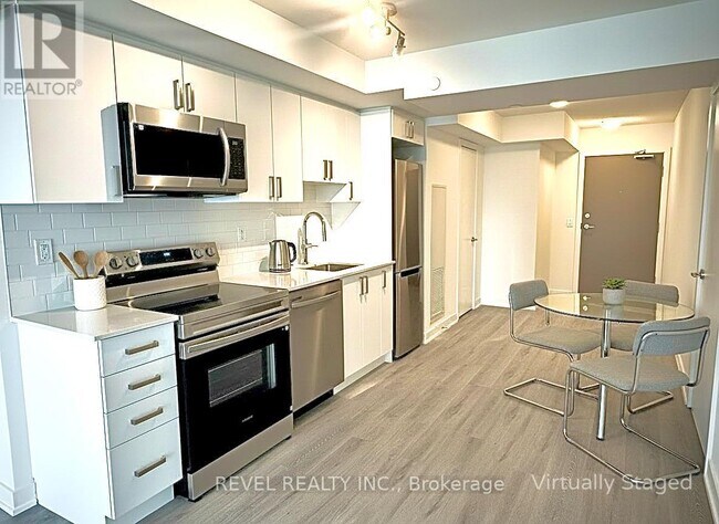 Photo du bâtiment - 1010 Sandy Beach Rd