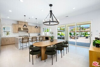 Building Photo - 75403 Mansfield Dr