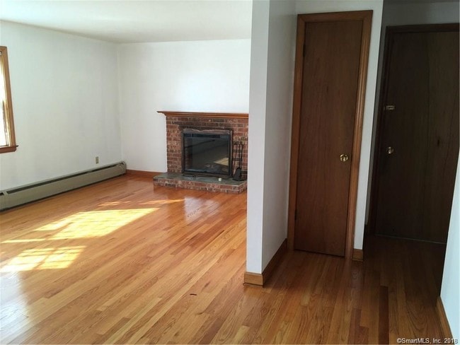 Building Photo - 2 Park Ave