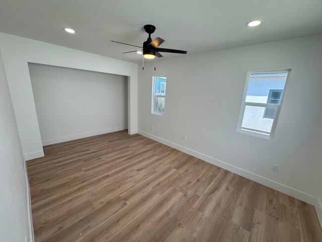 Building Photo - 4107 Shirley Ave