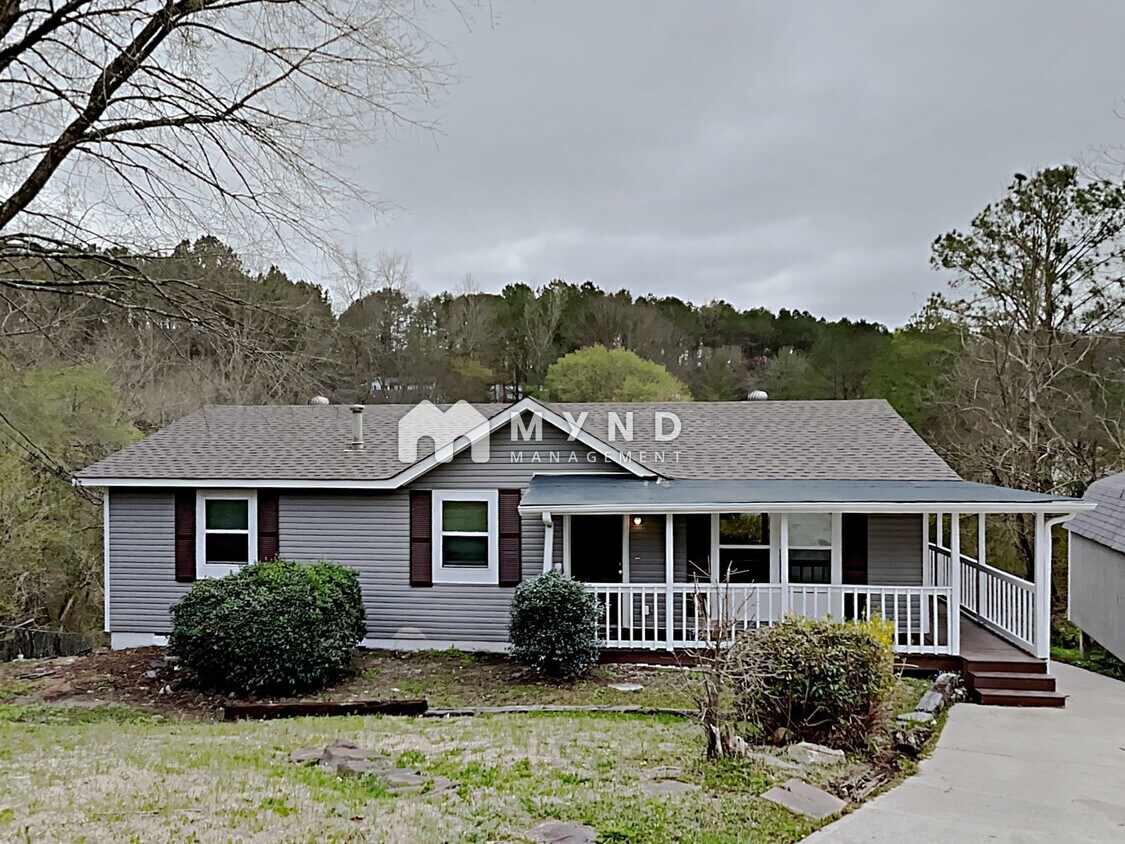 1521 6th Way NW House Rental in Center Point, AL