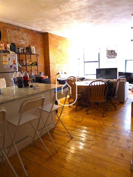Foto del edificio - 586 Columbus Ave