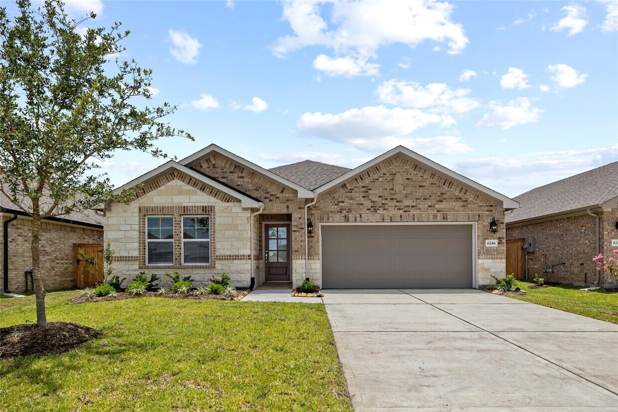 Foto principal - 6246 Brazos Trl Dr