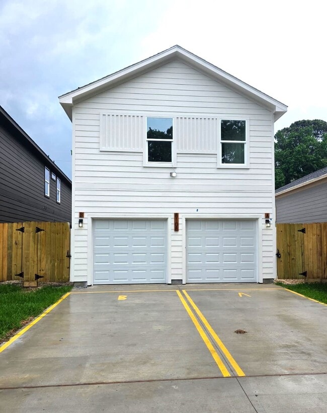 Building Photo - 8108 De Priest St