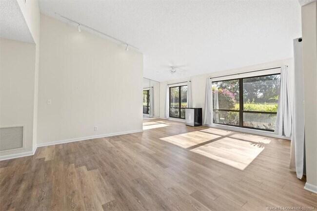Foto del edificio - 2621 SW Egret Pond Cir