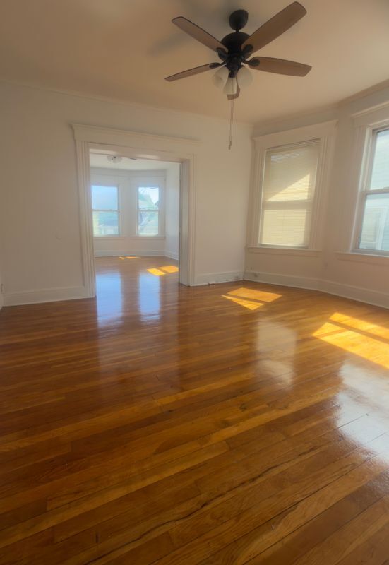 Foto del edificio - 831-833-833 William St