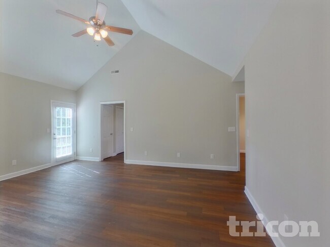 Foto del edificio - 2905 Haddox Pl