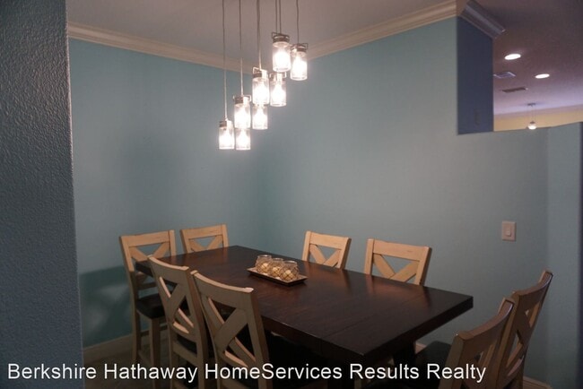 Building Photo - 3 br, 2.5 bath House - 825 Assembly Ct.