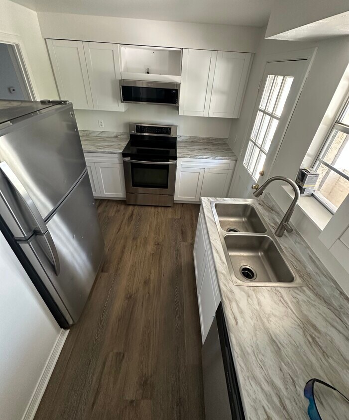 Foto principal - 7319 Pottsburg Dr