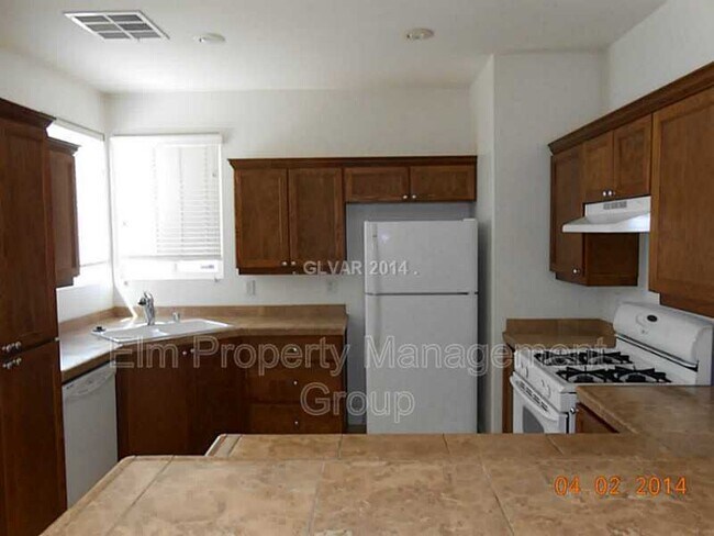 Foto del edificio - 9795 Waukegan Ave