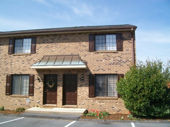 Primary Photo - Twin Mountain Townhomes