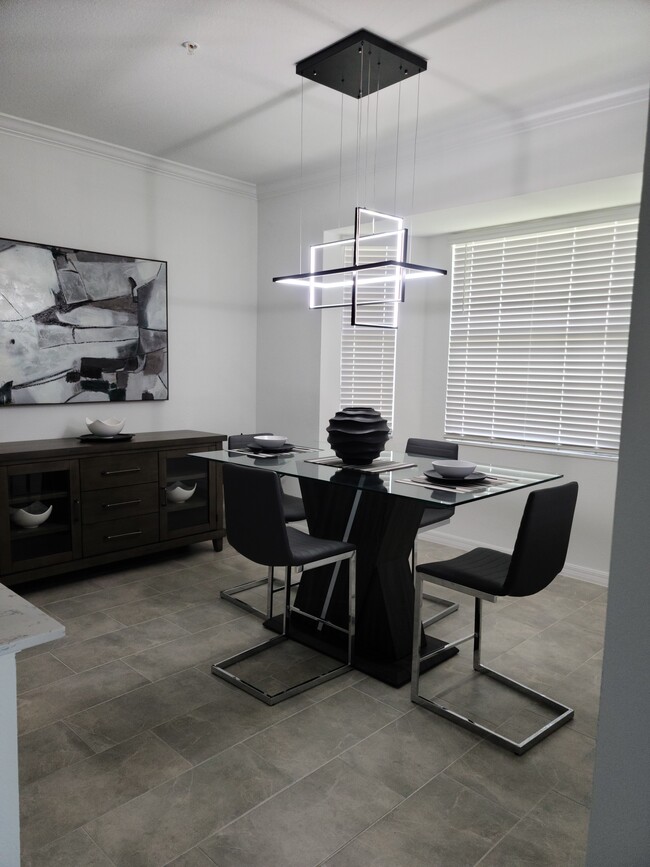 Dining Area (overlooks golf course) - 18028 Gawthrop Dr