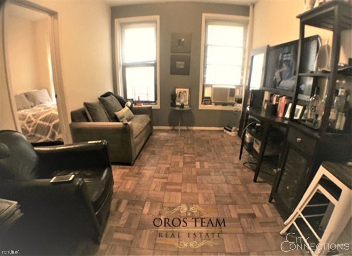 Foto del edificio - 558 Broome St