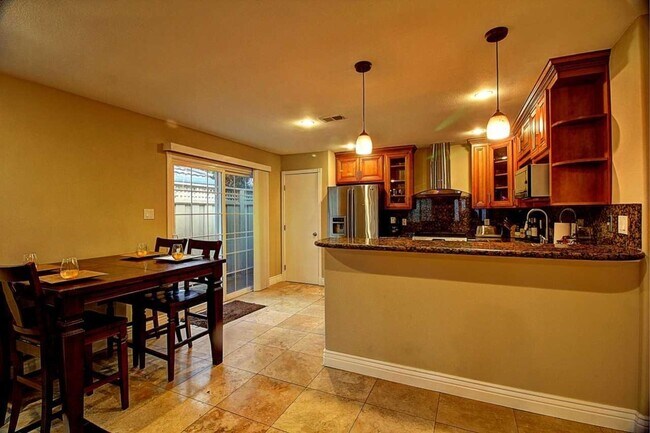 Foto del edificio - 3142 Kirk Rd