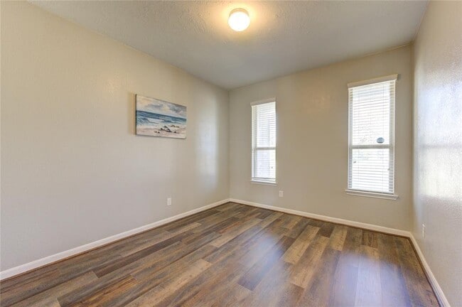 Building Photo - 3510 Saxton Green Rd