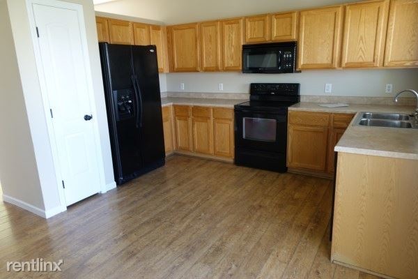 Building Photo - 3 br, 2.5 bath House - 19045 E Ithaca Pl